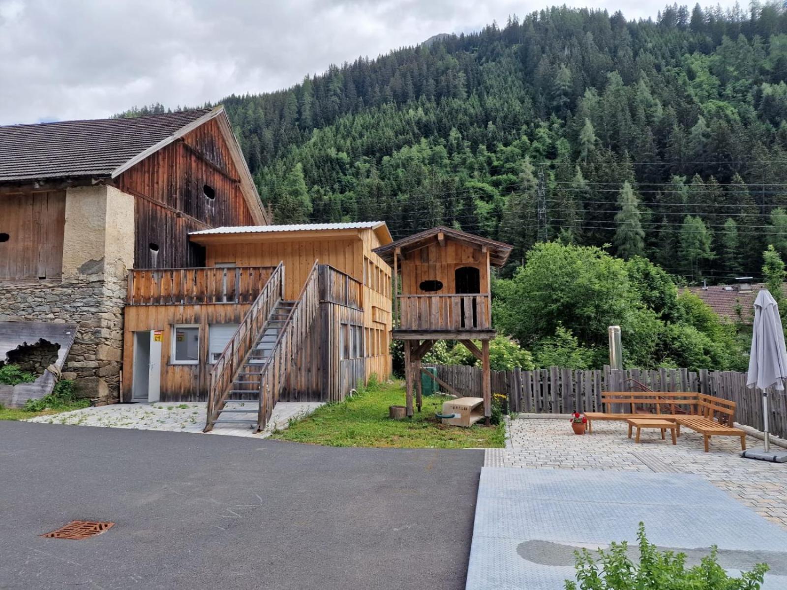 Gletscher-Trail Hostel Флаттах Экстерьер фото